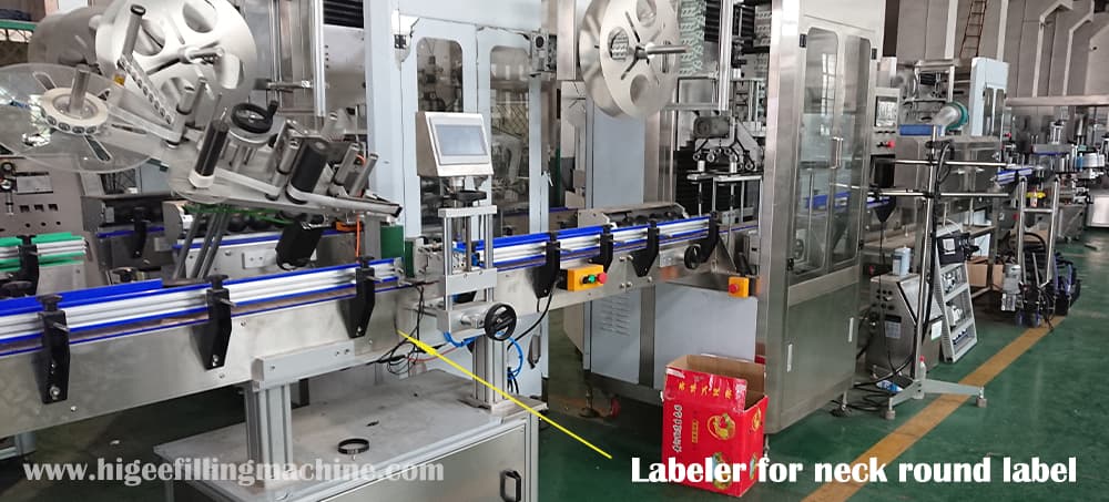 4 flat labeling machine for neck labeling